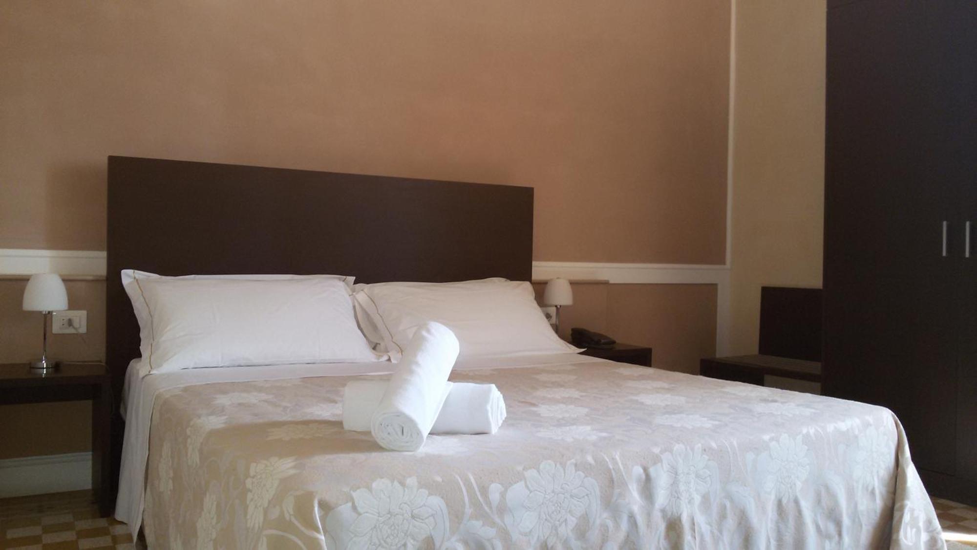 Relais Del Borgo Hotel & Spa 4 Stelle Staffolo Pokoj fotografie